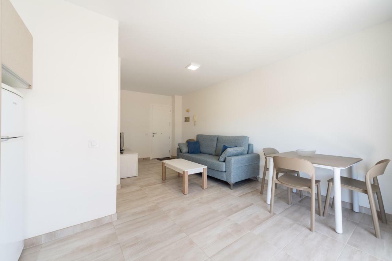 2 Min Walk To - Private Terrace - Some With Sea Views * La Playa de Arguineguin