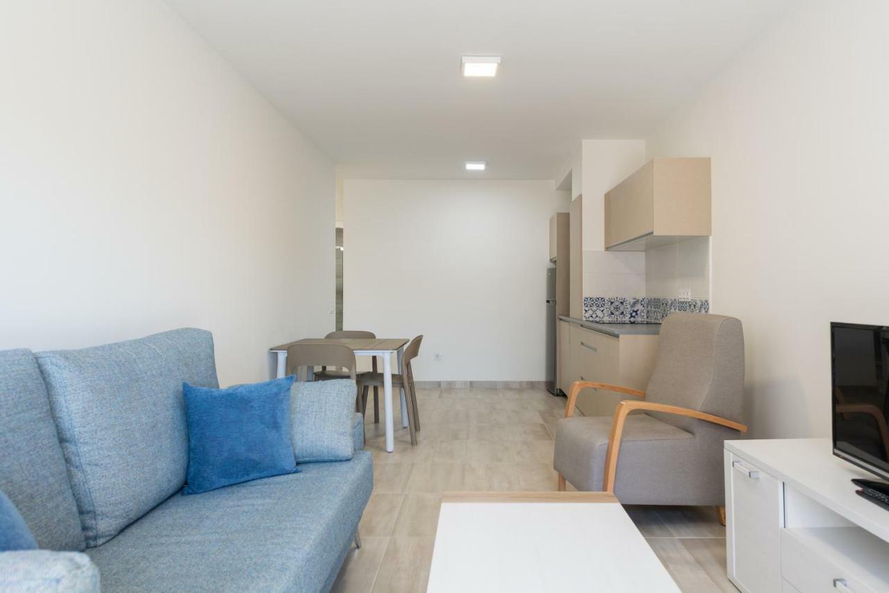 Apartamento 2 Min Walk To - Private Terrace - Some With Sea Views *
