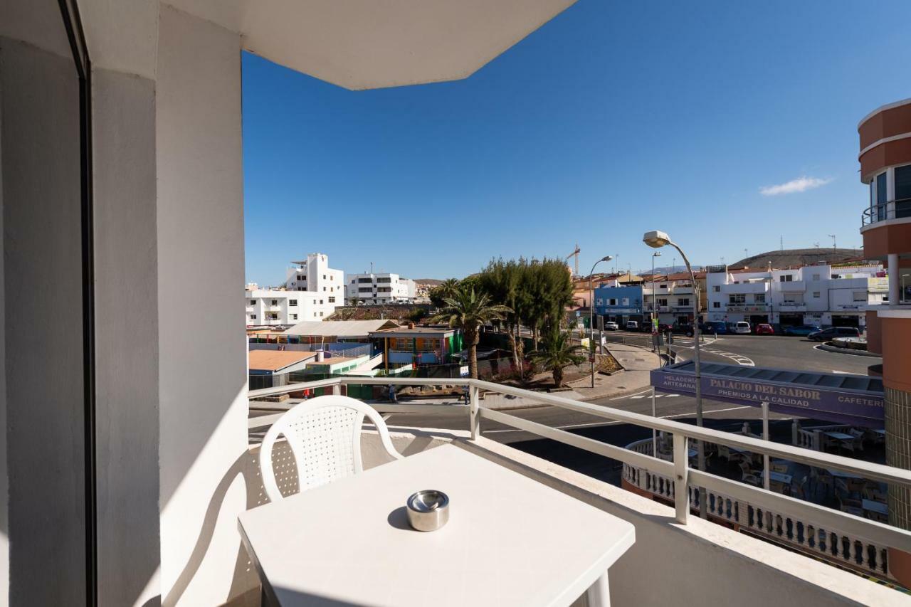 2 Min Walk To - Private Terrace - Some With Sea Views La Playa de Arguineguín