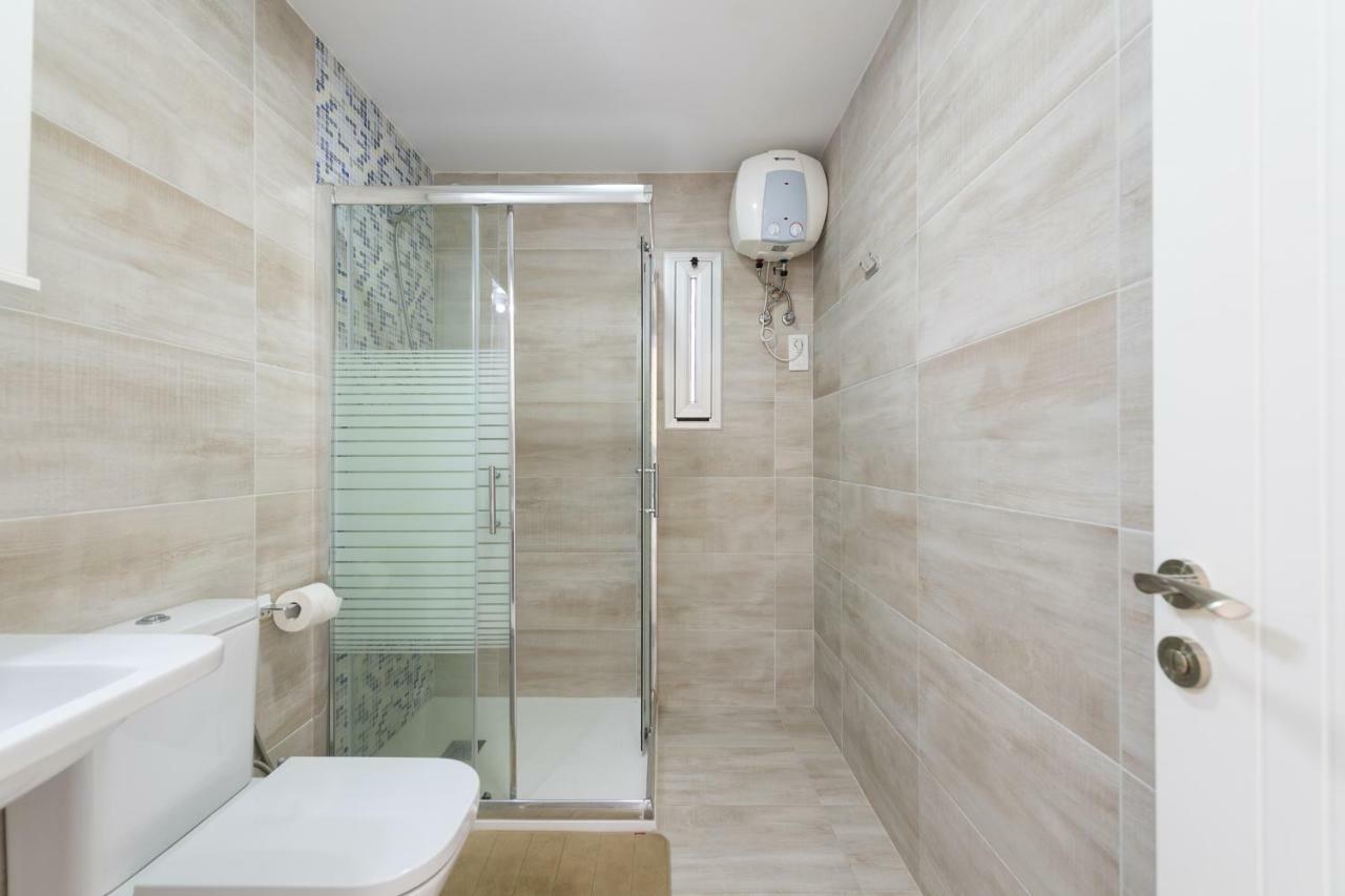 Apartment 2 Min Walk To - Private Terrace - Some With Sea Views