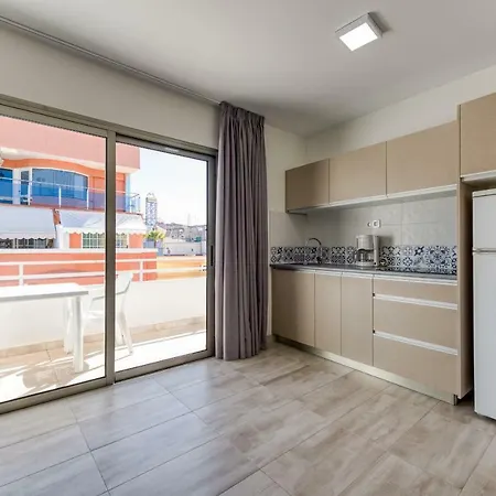 2 Min Walk To Beach - Private Terrace - Some With Sea Views La Playa de Arguineguin Exterior photo