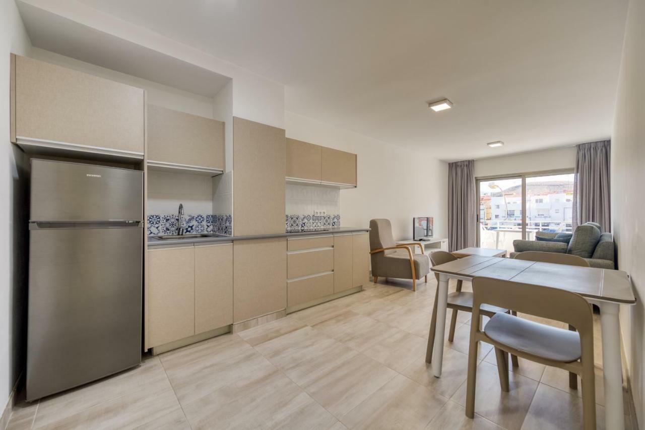 Apartment 2 Min Walk To - Private Terrace - Some With Sea Views