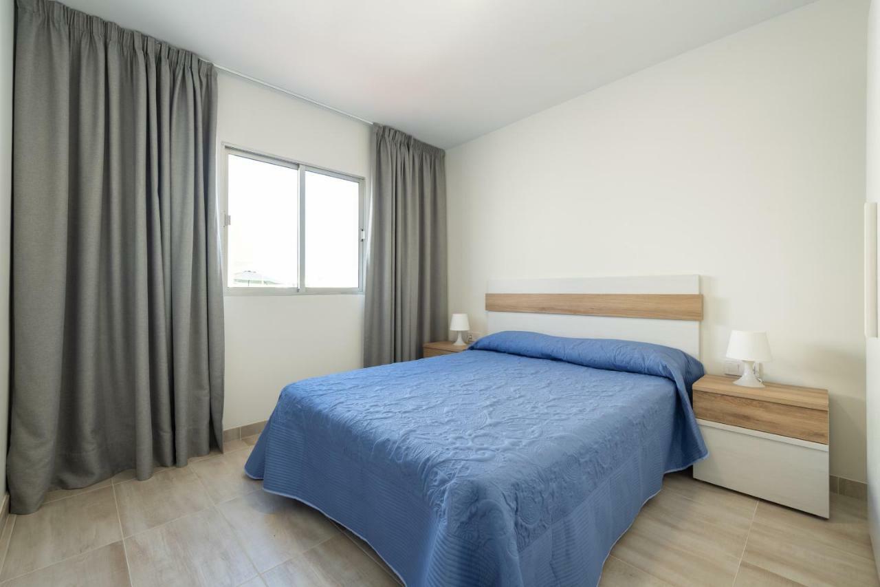 2 Min Walk To - Private Terrace - Some With Sea Views Apartment La Playa de Arguineguín