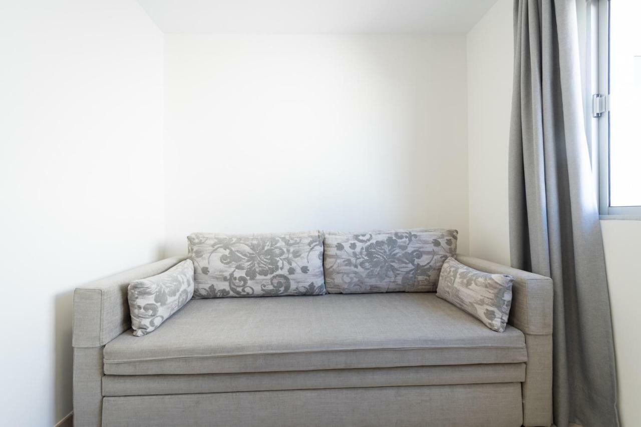 Apartment 2 Min Walk To - Private Terrace - Some With Sea Views