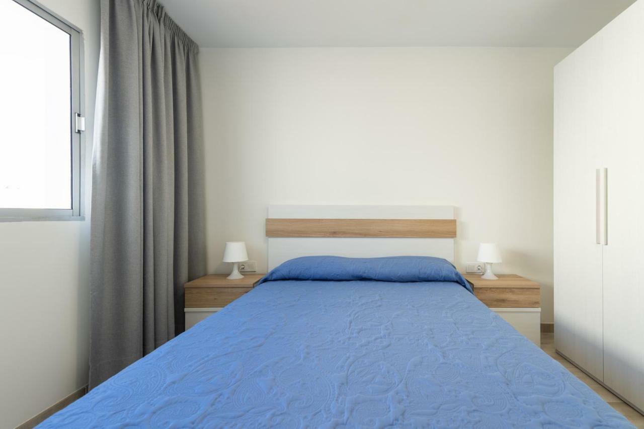 2 Min Walk To - Private Terrace - Some With Sea Views Apartment
